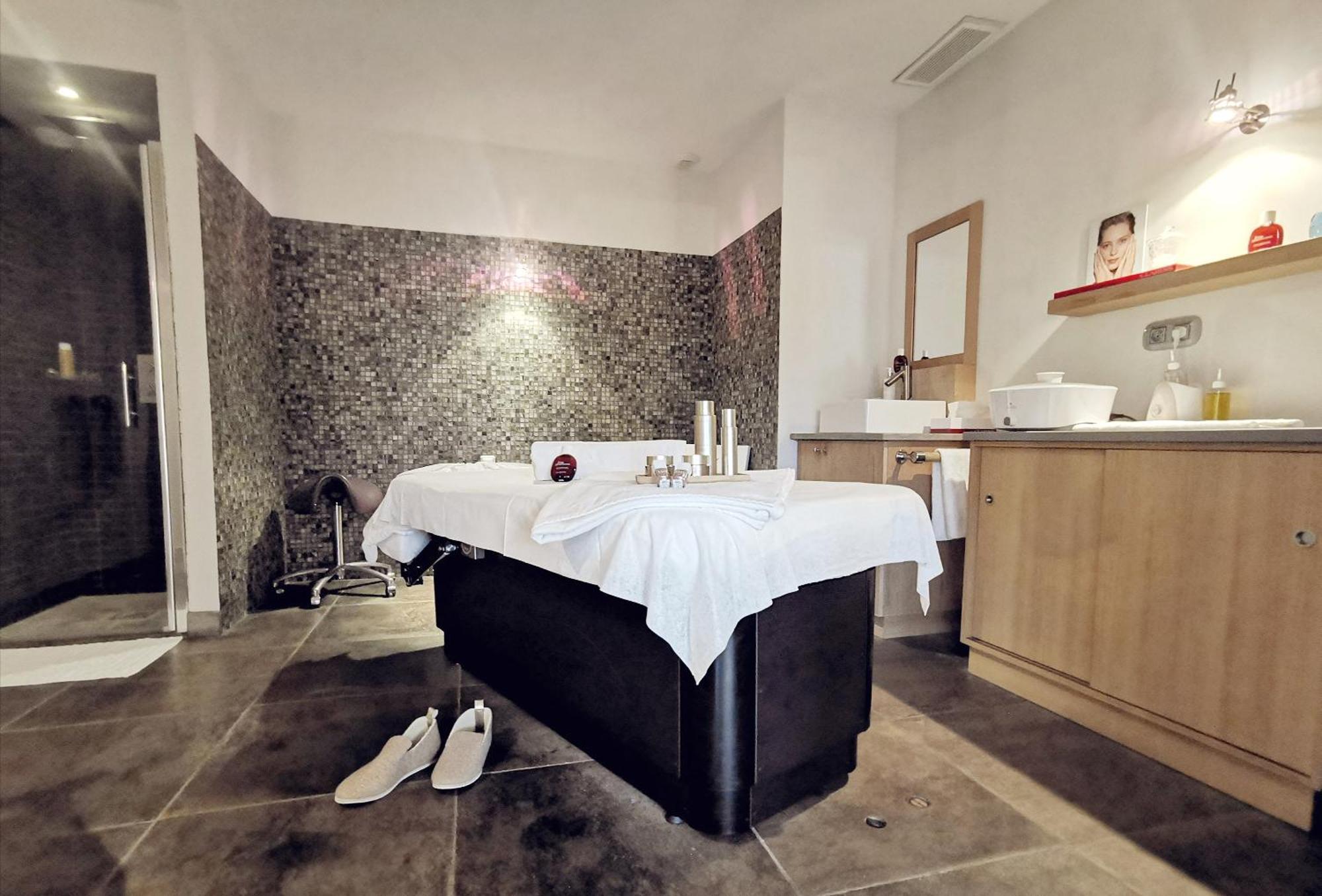 Le Clos Saint-martin & Hotel